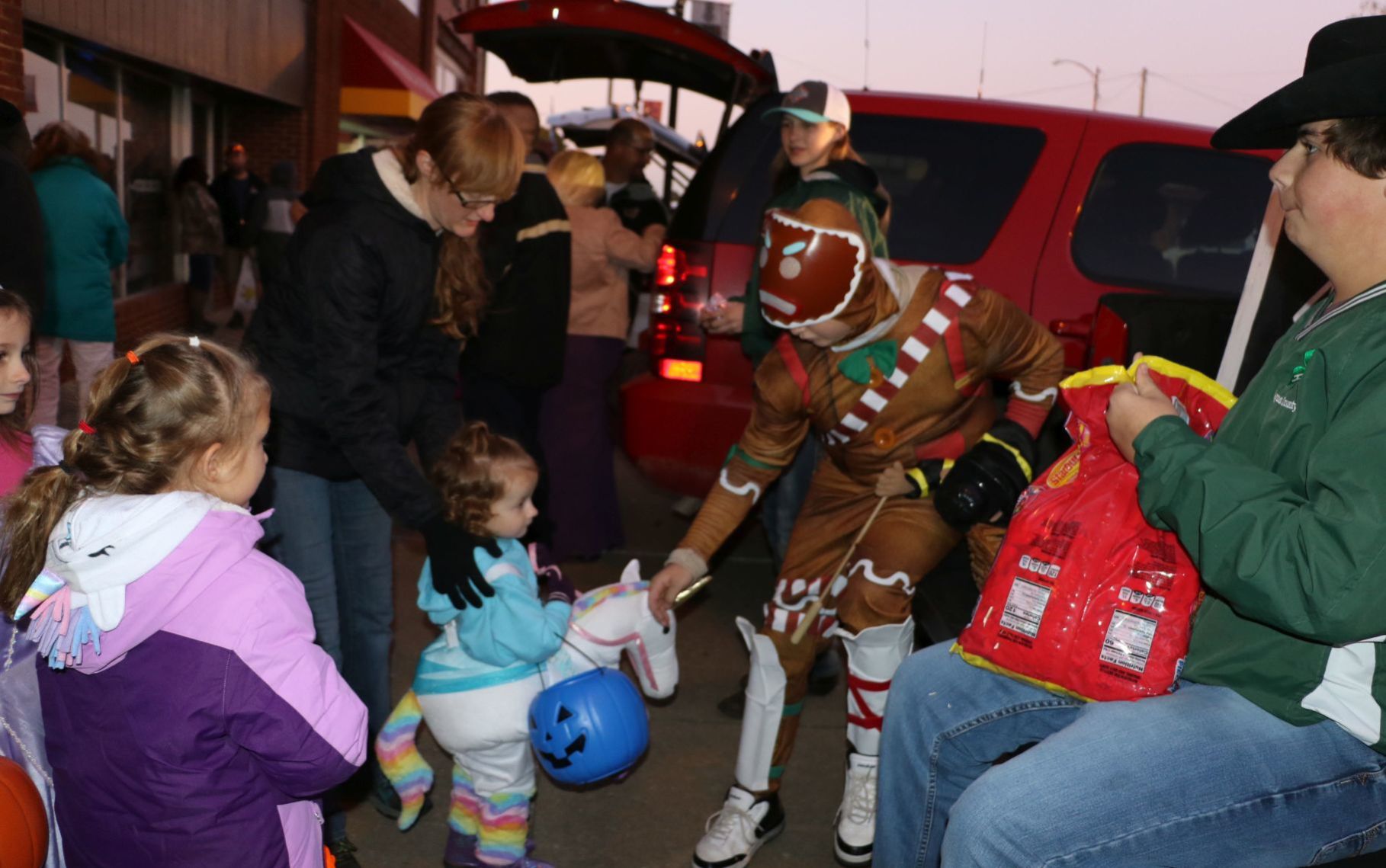 Downtown Coweta Trunk-or-Treat